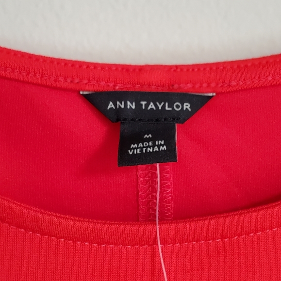 Red dress. Short sleeve. Straight cut. NWT. Medium - Picture 7 of 10